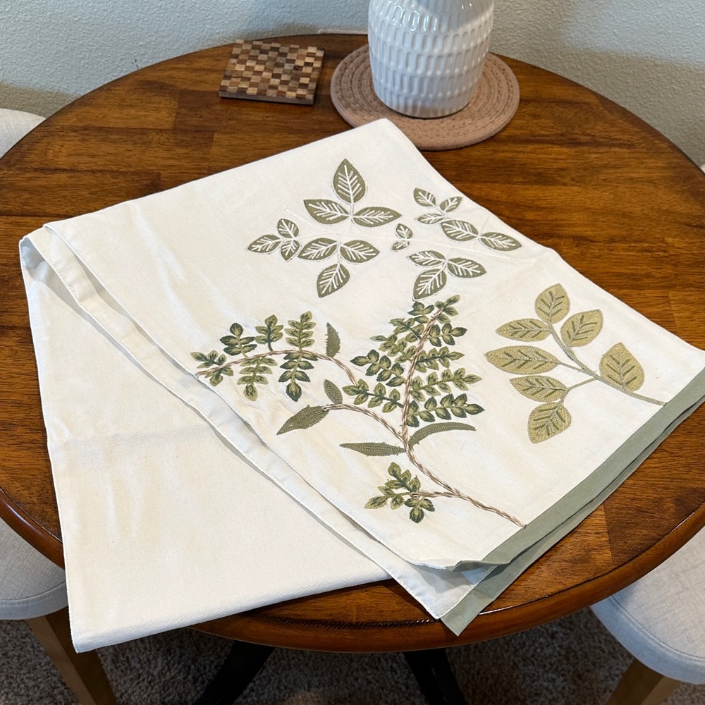 Pier 1 table runner